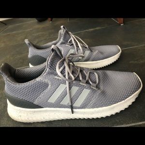 Adidas tennis shoes